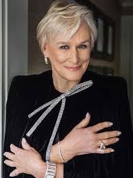 Short hairstyles for women over 50 should achieve 3 things: The Best Short Hairstyles For Women Over 50 Who What Wear Uk