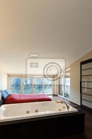 Wir bieten ihnen eine individuelle badplanung und deren umsetzung aus einer hand. Innen Luxus Wohnung Schone Schlafzimmer Mit Bad Fototapete Fototapeten Doppelbett Wanne Badewanne Myloview De
