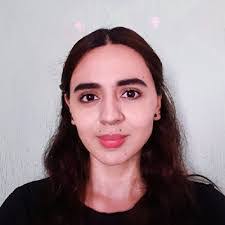 Sarai Solis's Instagram, Twitter & Facebook