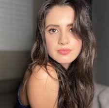 ❝ #News ❞ ⠀⠀⠀⠀⠀⠀⠀🌹 ⫶ Laura via Instagram