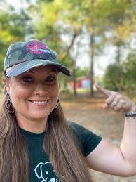 Gretchen Wilkinson's Instagram, Twitter & Facebook