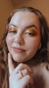 #engaged #iloveyou #fall #fallleaves #makeup #ilovefal #fallinginlove