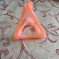 The center is a small cube to fit the egg. Easy And Lightweight Egg Drop Protection Device 5 Steps Instructables