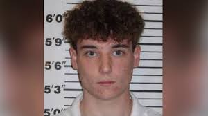 Carteret County 19-year-old faces drug charges