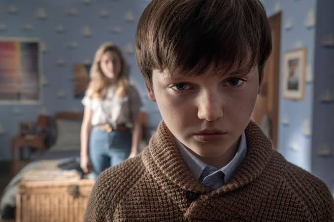 Review: Netflix's The Haunting of Bly Manor is a calm, loving exorcism | Vox