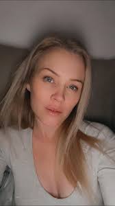 This has been a strange year. A year ago I was full of motivation and ready  for my “yes” year 😂 I have to laugh because it has really been a “no”