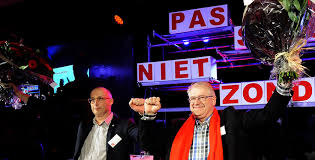 Een fijn initiatief van studenten die elkaar een slaapplaats of vervoer aanbieden, is deze facebookgroep: Statutair Congres Verkiest Nieuwe Voorzitter En Nieuwe Algemeen Secretaris Algemene Centrale Abvv
