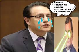 Don Villa acusa a Corra de querer...