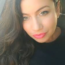 Lina Morin's Instagram, Twitter & Facebook