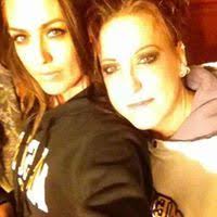 Tammy Mora's Instagram, Twitter & Facebook