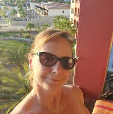 Exceptional customer service at Starbucks Shelburne