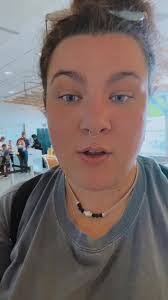 Ashley Hamblin's Instagram, Twitter & Facebook