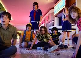 Je pense que cette saison 3 de stranger things sera celle qui créera le plus de désaccord entre les spectateurs en termes de ressenti et d'opinion tout. Stranger Things Concept Deja A Bout De Souffle 100 Spoiler