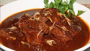 Langkah pertama, panaskan minyak goreng, tumis bumbu halus, bawang merah, cabai merah, daun. Cara Memasak Daging Kambing Bumbu Semur Lezat Resep Masakan Jawa