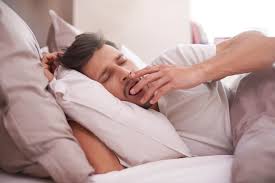 Dry Mouth at Night: 7 Causes and How to Prevent it