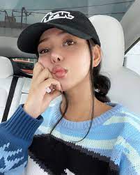 In may 2021, she released her debut single build a bitch. Bella Poarch On Twitter