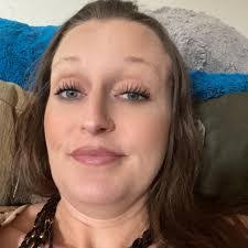 Patty Whitcomb's Instagram, Twitter & Facebook