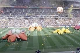 Le match se conclut aux tirs au but avec un raté pour la france (lizarazu) et deux pour la squadra azzurra. 10 Juin 1998 Le Bresil Ouvre La Fete Du Mondial Au Stade De France