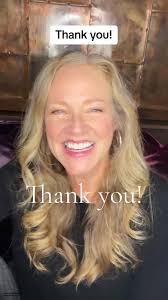 Over 50 Beauty Influencer Laura: Embracing Ageing Gracefully with Humor