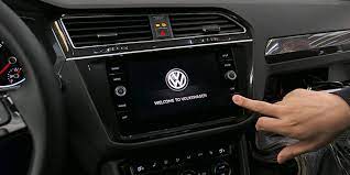 I have posted the following question to vw australia and my dealer, and thought you may be able to shed some light on this subject. 2018 Volkswagen Tiguan Gps Navigation N Link2 V4 Installed Interface Integrated Indiworkshop