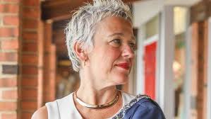 Delaware environmental consultant chooses classic, but edgy, style