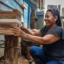 Día Mundial de las Abejas: tres iniciativas de mujeres indígenas para proteger a estos polinizadores en Latinoamérica