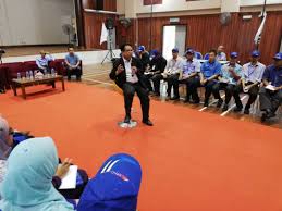 Pusat latihan perikanan lumut jabatan perikanan malaysia. Jabatan Perikanan On Twitter Sedang Berlangsung Sesi Townhall Program Kecemerlangan Pegawai Pengembangan Perikanan Jabatan Perikanan Malaysia 2018 Bersama Dato Dr Tkpu Mydof Piyantan Di Kolej Perikanan Sultan Nazrin Lumut Penerajuperikanan