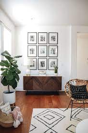 Perhaps the most obvious way to decorate a large wall is to hang a large piece of art on that wall. How To Decorate A Large Wall 17 Best Wall Decor Ideas