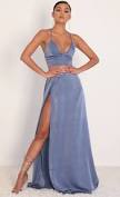Blue bridesmaids dresses are just absolutely perfect for a beach wedding or destination wedding. 52 24