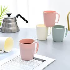 The elegant shape fits comfortably in your hand and remains cool to the touch. Buy Kurala Coffee Mugs Set Of 5 Plastic Coffee Cups Set 10 Ounce Unbreakable Coffee Mug Plastic With Handle 3 Basic Colors Reusable Plastic Mug Dishwasher Safe Online In Greece B08kgwm565