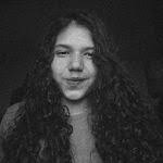 Lorena Duff's Instagram, Twitter & Facebook