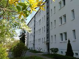 Die wohnung befindet sich im 1. Freie Wohnungen Vwg Arnstadt