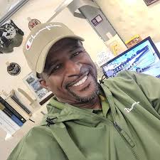 Charles Ramsey (@rollinwitramsey) • Instagram photos and videos