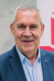 Kurzbiografie Robert Feiger