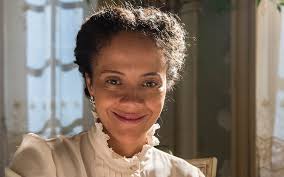 Psiquiatra de Éramos Seis é inspirada em médica vivida por Gloria Pires no  cinema · Notícias da TV