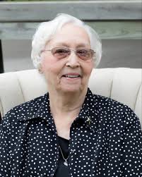 Audre E. DeVries Obituary 2023