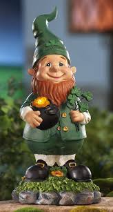 Pin By M Yo On Gnomes Gnome Garden Garden Gnomes Statue Gnome Statues