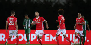 Rio Ave 1 2 Benfica Weigl Estreia Se A Marcar E Empurra Encarnados Para A Igualdade Com O Fc Porto I Liga Sapo Desporto