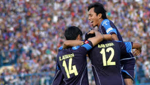 Disaksikan Presiden Arema Buru Kemenangan Atas Persitara Bola Tempo Co