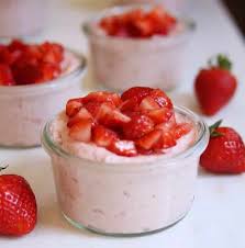 Mousse De Fraises Et Mascarpone Recette Ww Recette En 2020 Recette Dessert Fraise Recette Avec Des Fraises Dessert Facile A Faire