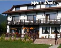 The cold mountain b&b has 8 double rooms, 1 suite room and 2 family rooms. 9 Pensiunea Muntele Rece PredeluÈ› Bran Impresii PÄƒreri RecomandÄƒri Pensiunea Muntele Rece PredeluÈ› Amfostacolo Amfostacolo