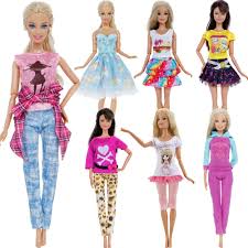 Barbie ürünlerini yüzlerce farklı model. 1 Pcs El Yapimi Moda Kiyafet Kisa Elbise Karikatur Sevimli Desen T Shirt Tayt Pantolon Aksesuarlari Elbise Barbie Bebek Icin Oyuncak Lightfantasy News