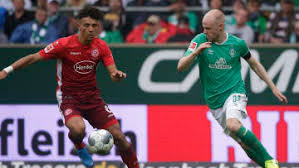 Nach einem 3:3 gegen feyenoord setzte es im doppeltest gegen die holländer zum abschluss im letzten testspiel beim 1:2 die überhaupt einzige niederlage im sommer. Lazwlolofuspum
