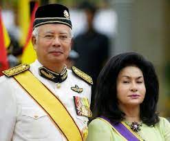 Keluar noun come or go outside karena asap itu semua orang tinggal di luar negeri tinggal di luar negeri everything you need to know about life in a foreign country. Najib Dan Istrinya Sempat Masuk Daftar Hitam Imigrasi Malaysia Dunia Tempo Co