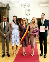 Un vârtej de sărbătoare în jurul unui. Imagini Nunta Cristina Herea