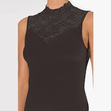 Dieses blazershirt von simone erfüllt beide ansprüche! Nina Von C Damenwasche Fine Cotton Mit Spitze Blazershirt Ohne Arm 3er Pack 70390499 Dessous Insel