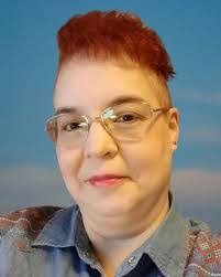 Lea Couch's Instagram, Twitter & Facebook