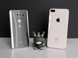 iPhone 8 Plus vs LG V30: A question of ...