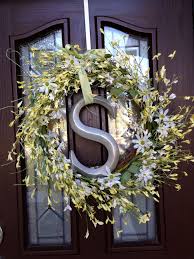 Pin By Ashley Lauren On Future Home Door Wreath Hanger Diy Wreath Diy Crafts