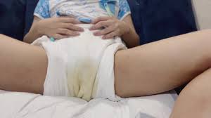 Peeing in Rearz Prefold Diaper - Pornhub Gay